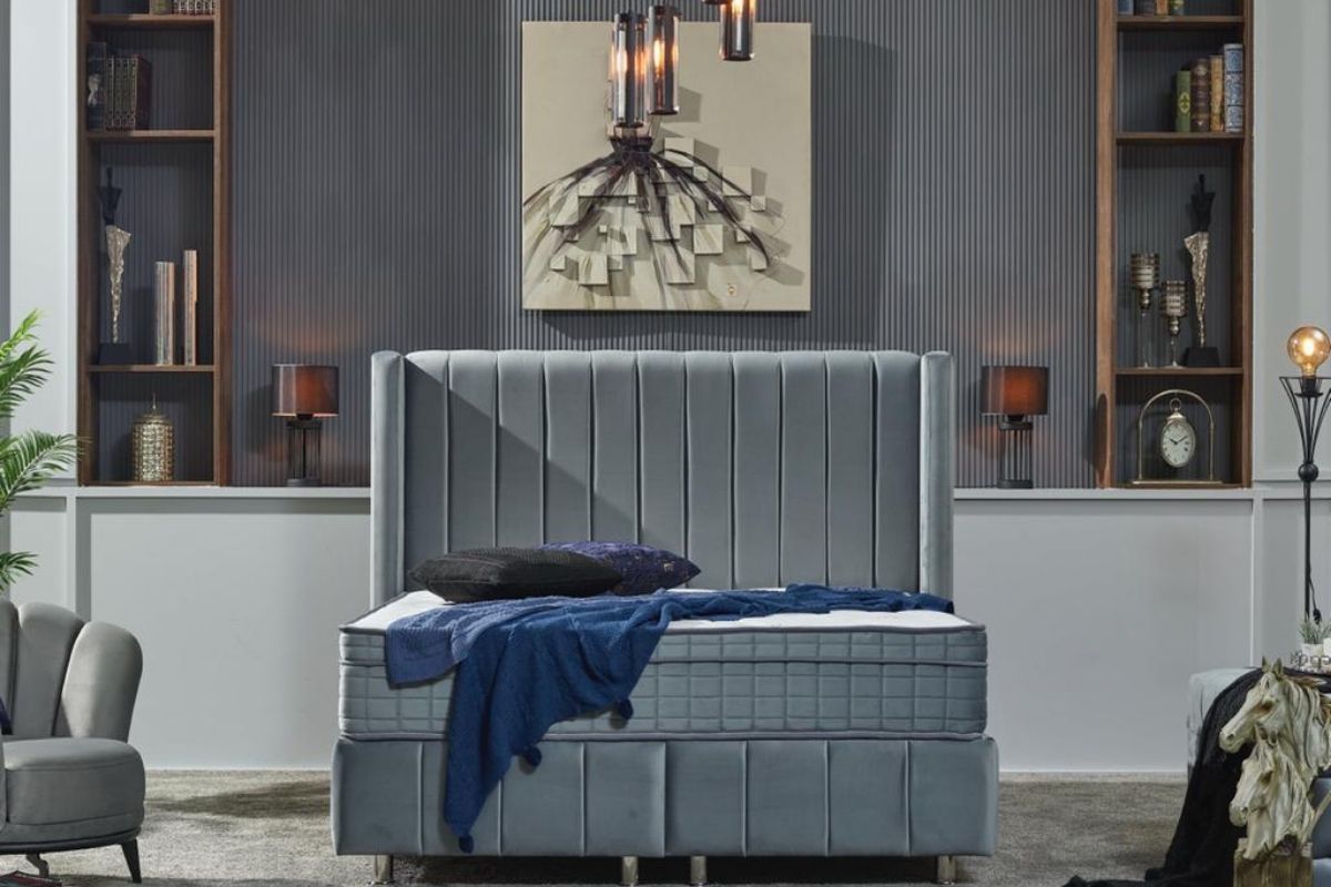 Tokio Gemütliches Bett Tokio mit stilvollem Design für Ihren erholsamen Schlaf.